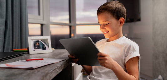 How Screen Time Affects Kids’ Health and Ways to Limit It